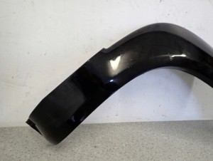 HYUNDAI TUCSON 04- LISTWA BŁOTNIKA PRZEDNIA PRAWA EB 2/11 MINIATURA