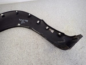 HYUNDAI TUCSON 04- LISTWA BŁOTNIKA PRZEDNIA PRAWA EB 9/11 MINIATURA