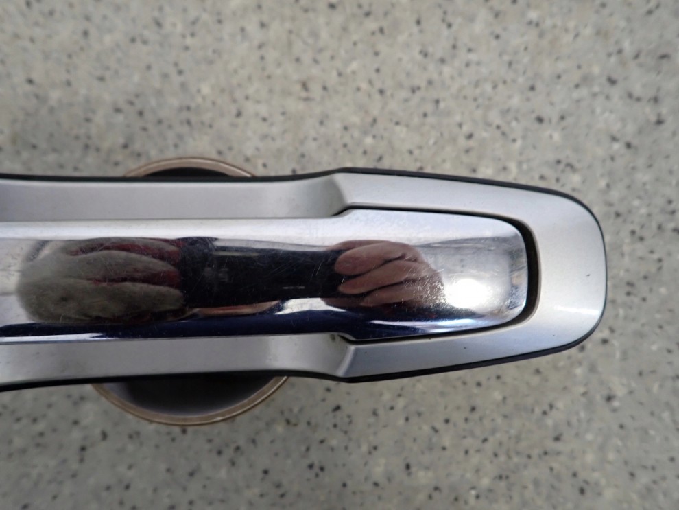 SUZUKI GRAND VITARA I XL7 99-05 KLAMKA ZEWNĘTRZNA TYLNA PRAWA 4/7