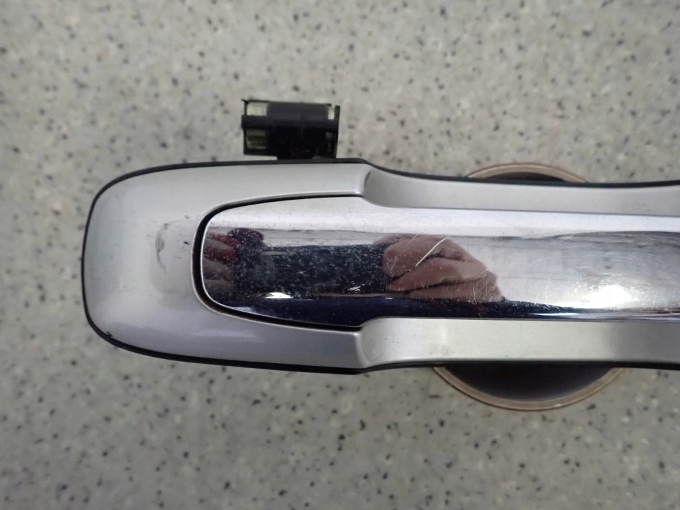 SUZUKI GRAND VITARA I XL7 99-05 KLAMKA ZEWNĘTRZNA TYLNA PRAWA 5/7