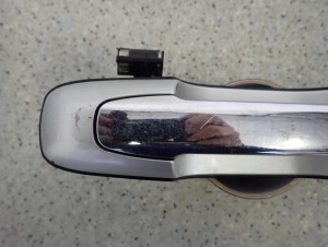 SUZUKI GRAND VITARA I XL7 99-05 KLAMKA ZEWNĘTRZNA TYLNA PRAWA 5/7 MINIATURA