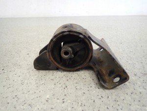 SUZUKI ALTO 1.0i 09 - PODUSZKA SILNIKA PRAWA