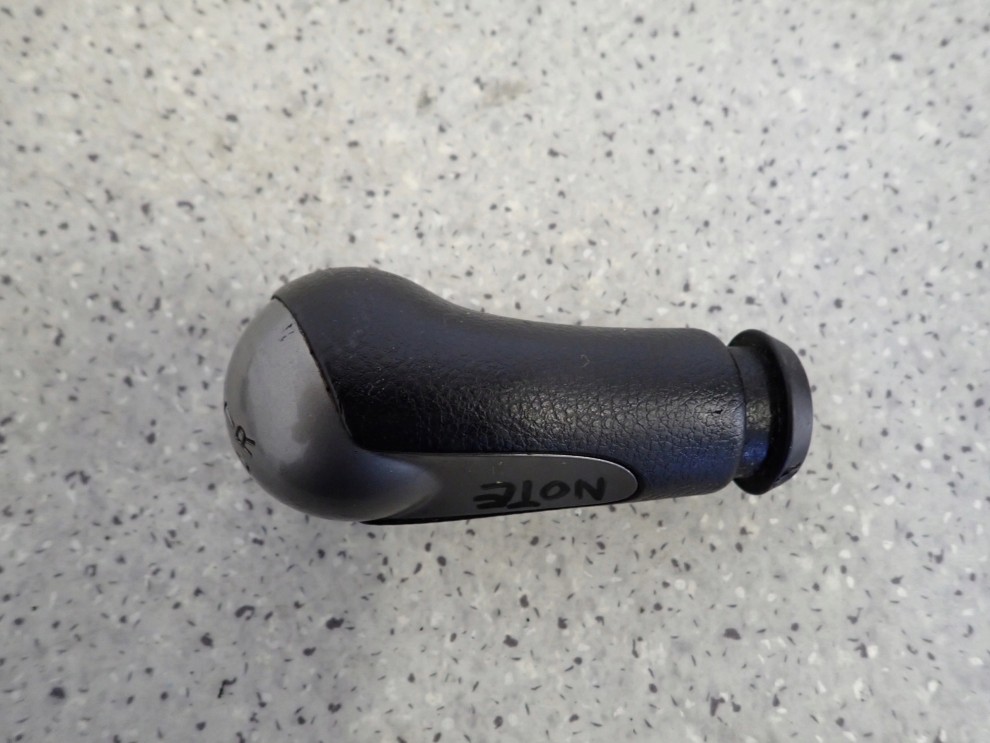 NISSAN NOTE E11 06- GAŁKA ZMIANY BIEGÓW 4/5