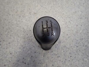 NISSAN NOTE E11 06- GAŁKA ZMIANY BIEGÓW 2/5 MINIATURA