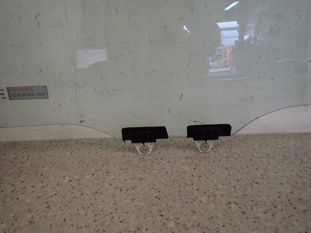 HONDA JAZZ III 08- SZYBA TYLNA PRAWA W DRZWI 2/3