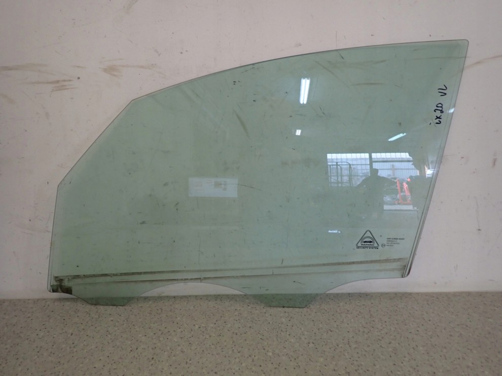 HYUNDAI IX20 09- SZYBA DRZWI PRZEDNIA LEWA 1/3