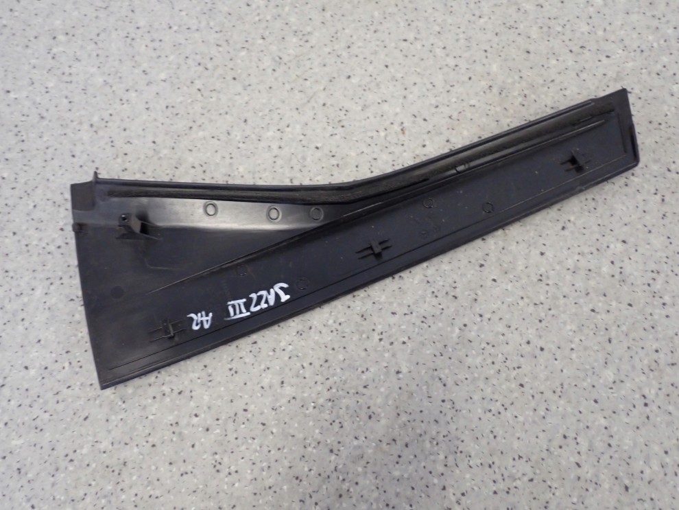 HONDA JAZZ III 08- LISTWA DRZWI TYLNYCH PRAWYCH PION 7/8