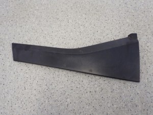 HONDA JAZZ III 08- LISTWA DRZWI TYLNYCH PRAWYCH PION 3/8 MINIATURA