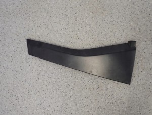 HONDA JAZZ III 08- LISTWA DRZWI TYLNYCH PRAWYCH PION 4/8 MINIATURA