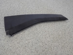 HONDA JAZZ III 08- LISTWA DRZWI TYLNYCH PRAWYCH PION 5/8 MINIATURA