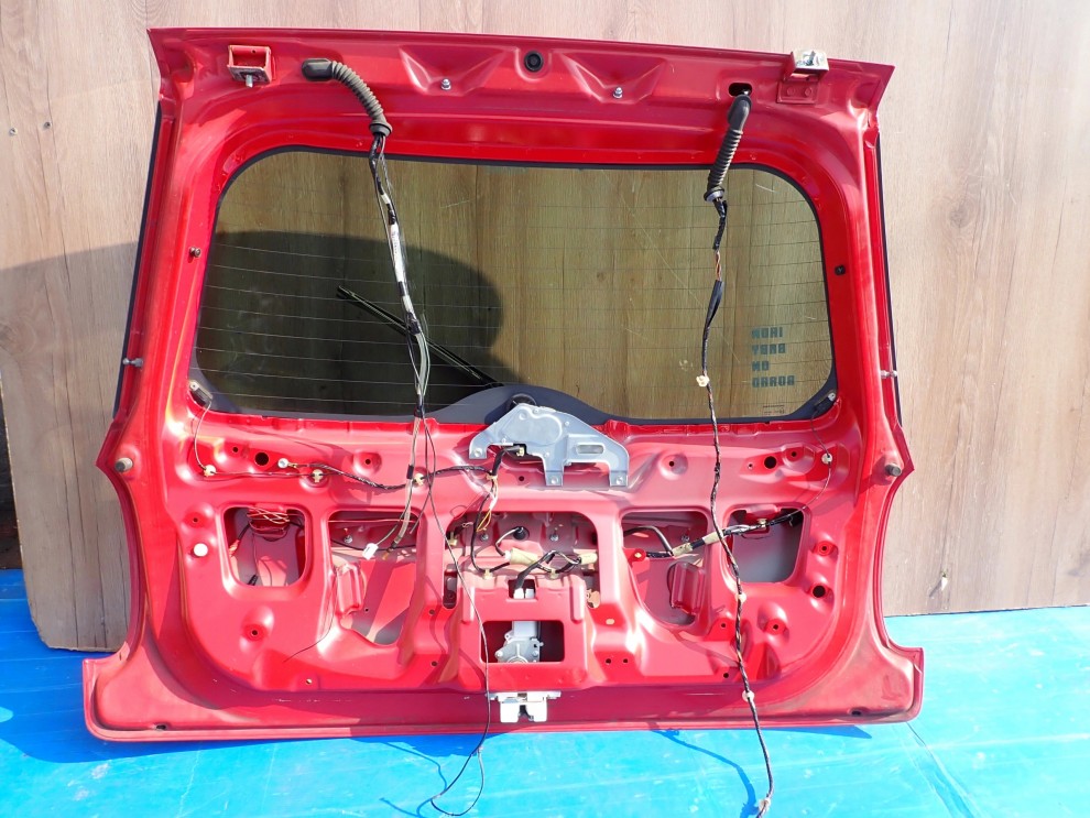 SUZUKI SX4 06-13 KLAPA BAGAŻNIKA SZYBA TYLNA ZCF 14/15