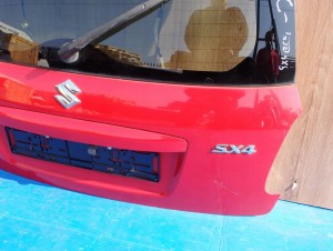 SUZUKI SX4 06-13 KLAPA BAGAŻNIKA SZYBA TYLNA ZCF 8/15 MINIATURA
