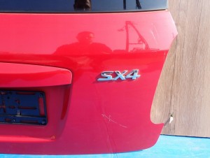 SUZUKI SX4 06-13 KLAPA BAGAŻNIKA SZYBA TYLNA ZCF 9/15 MINIATURA