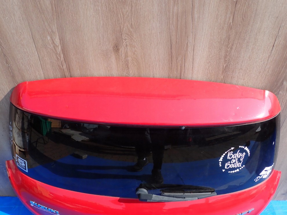 SUZUKI SWIFT MK7 10-16 KLAPA BAGAŻNIKA SZYBA TYLNA ZCF 4/16