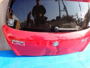 SUZUKI SWIFT MK7 10-16 KLAPA BAGAŻNIKA SZYBA TYLNA ZCF 5/16 MINIATURA