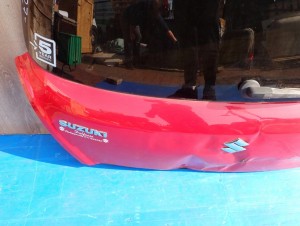 SUZUKI SWIFT MK7 10-16 KLAPA BAGAŻNIKA SZYBA TYLNA ZCF 8/16 MINIATURA