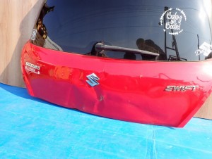 SUZUKI SWIFT MK7 10-16 KLAPA BAGAŻNIKA SZYBA TYLNA ZCF 12/16 MINIATURA