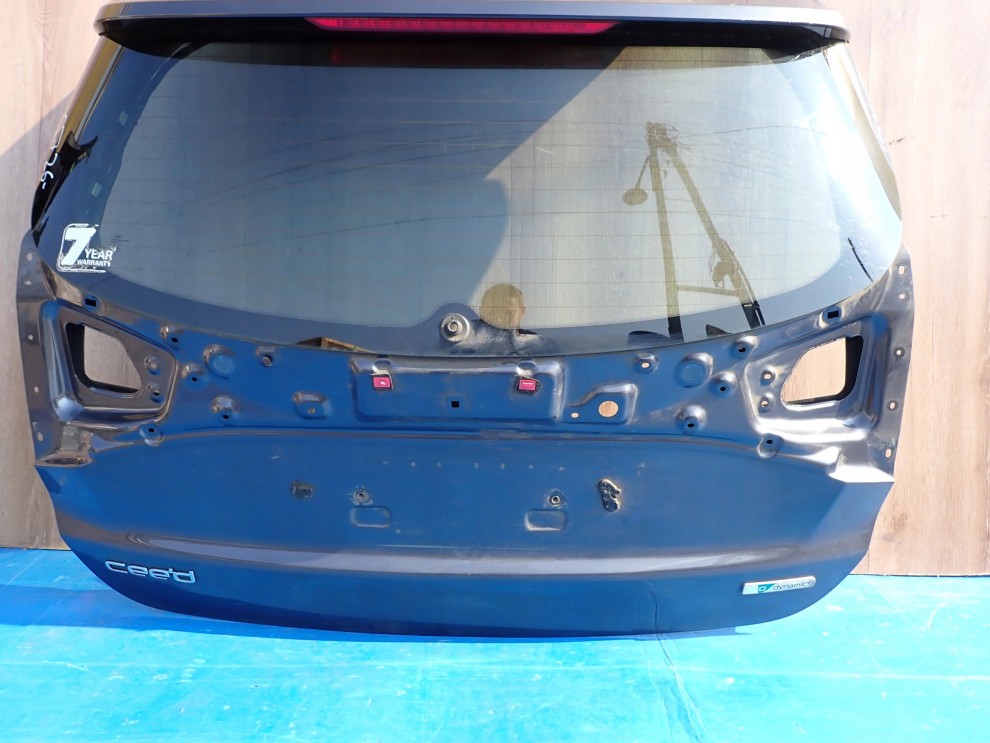 KIA CEED II KOMBI SW 12-17 KLAPA BAGAŻNIKA SZYBA TYLNA BE 11/15