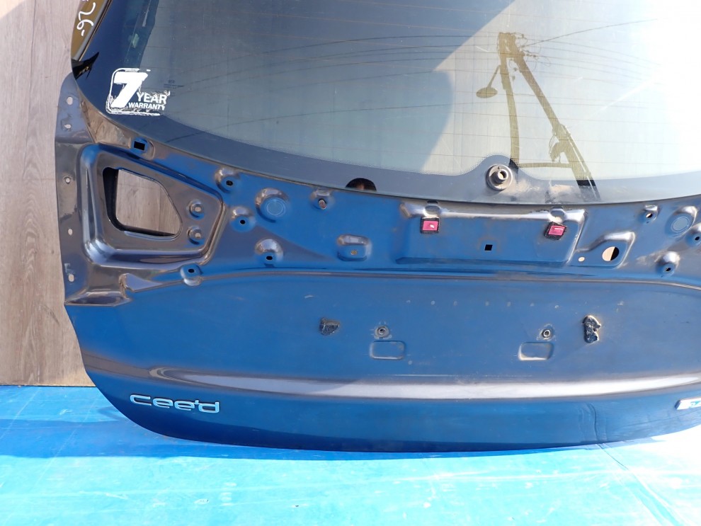 KIA CEED II KOMBI SW 12-17 KLAPA BAGAŻNIKA SZYBA TYLNA BE 12/15