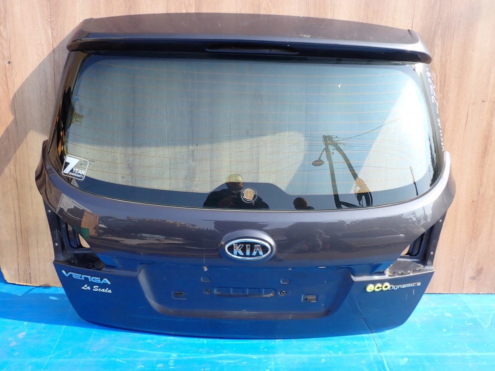 KIA VENGA 09- KLAPA BAGAŻNIKA SZYBA TYLNA BE 1/16