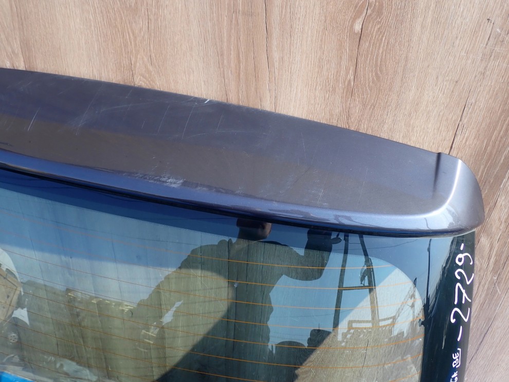 KIA VENGA 09- KLAPA BAGAŻNIKA SZYBA TYLNA BE 4/16