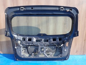 KIA VENGA 09- KLAPA BAGAŻNIKA SZYBA TYLNA BE 15/16 MINIATURA