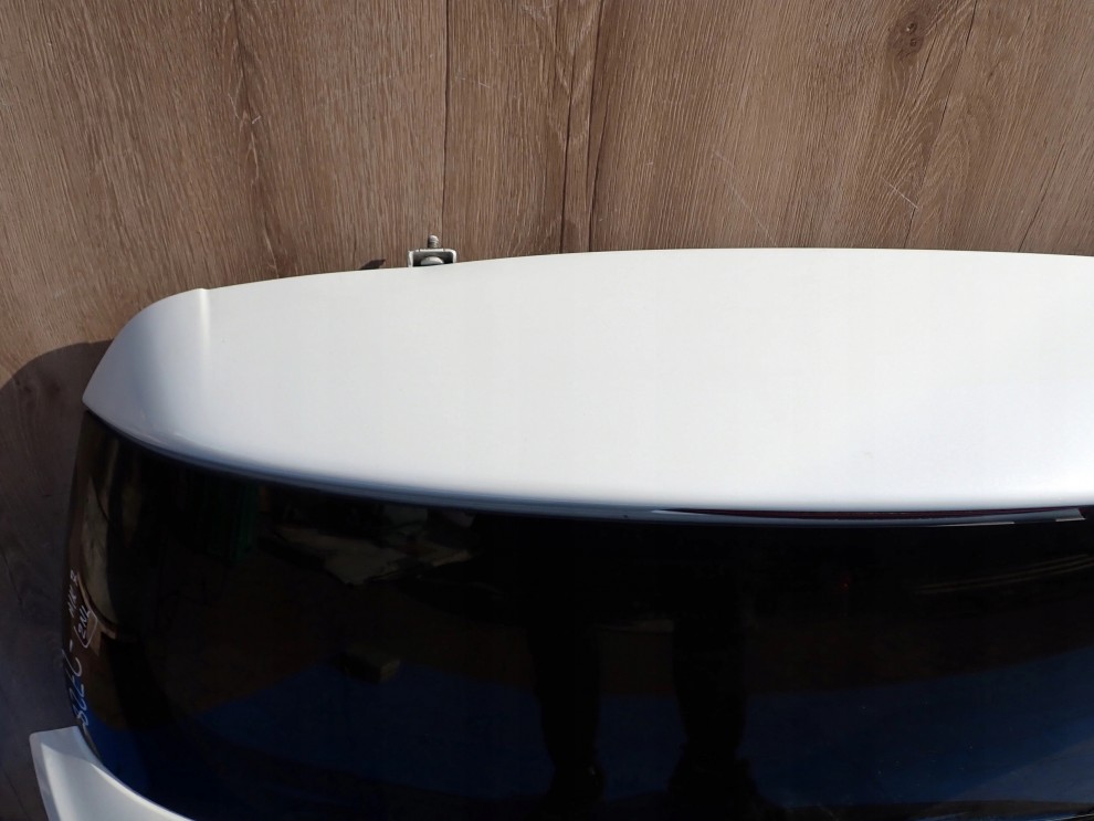 SUZUKI SWIFT MK7 10-16 KLAPA BAGAŻNIKA SZYBA TYLNA ZNL 3/12