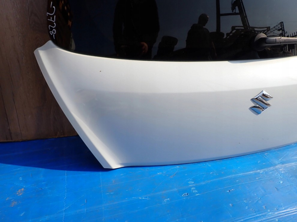 SUZUKI SWIFT MK7 10-16 KLAPA BAGAŻNIKA SZYBA TYLNA ZNL 7/12