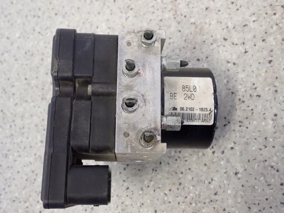 SUZUKI SPLASH 1.2i 08-14 POMPA ABS STEROWNIK 3/8