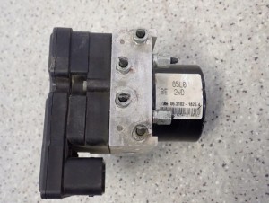 SUZUKI SPLASH 1.2i 08-14 POMPA ABS STEROWNIK 3/8 MINIATURA