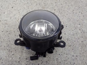 NISSAN NOTE E11 LIFT 10-12 HALOGEN PRZEDNI LEWY 6/7 MINIATURA