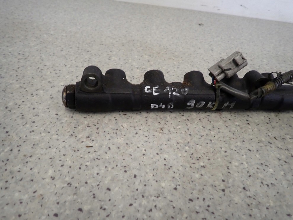 TOYOTA COROLLA E11 E12 COROLLA AVENSIS T22 2.0 D4D 90 KM LISTWA WTRYSKOWA 3/9