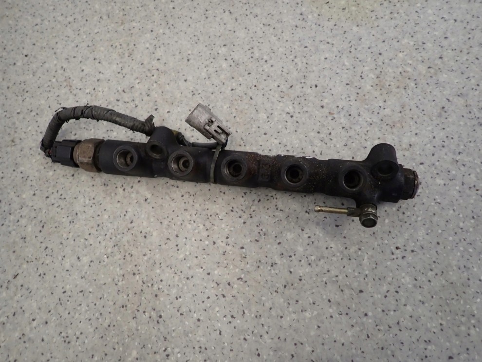 TOYOTA COROLLA E11 E12 COROLLA AVENSIS T22 2.0 D4D 90 KM LISTWA WTRYSKOWA 9/9