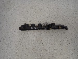 TOYOTA COROLLA E11 E12 COROLLA AVENSIS T22 2.0 D4D 90 KM LISTWA WTRYSKOWA 2/9 MINIATURA