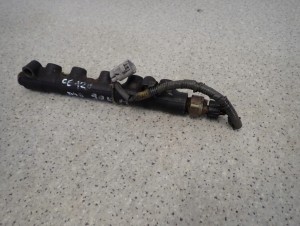 TOYOTA COROLLA E11 E12 COROLLA AVENSIS T22 2.0 D4D 90 KM LISTWA WTRYSKOWA 5/9 MINIATURA