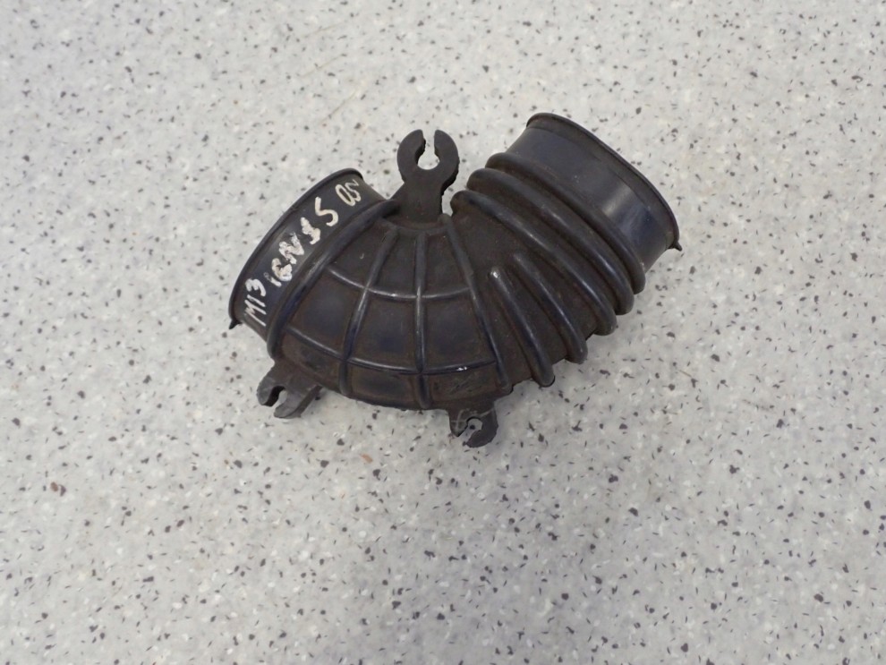 SUZUKI IGNIS II 1.3 1.5 BENZYNA 04-08 RURA DOLOTU POWIETRZA DO PRZEPUSTNICY 1/6