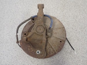 KIA CARENS II 02-06 CRDI ZWROTNICA TYLNA LEWA 5/7 MINIATURA