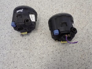 NISSAN NOTE E11 06-09 HALOGEN LEWY LUB PRAWY 5/7 MINIATURA