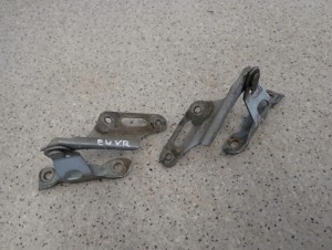 HONDA CIVIC VII 01- ZAWIAS MASKI LEWY LUB PRAWY 3/6 MINIATURA