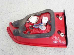 KIA CEED II KOMBI SPORT 17- LAMPA TYLNA LEWA W KLAPĘ LIFT 6/6 MINIATURA