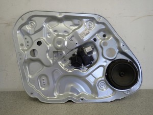 HYUNDAI IX20 HB 5D 09- PODNOŚNIK SZYBY PRZEDNI LEWY