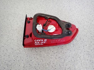 KIA CEED II KOMBI SW 12-17 LAMPA TYLNA PRAWA W KLAPĘ 3/5 MINIATURA