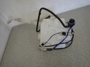 MITSUBISHI ASX 10-19 ZBIORNIK SPRYSKIWACZY POMPKI XENONY 5/7 MINIATURA