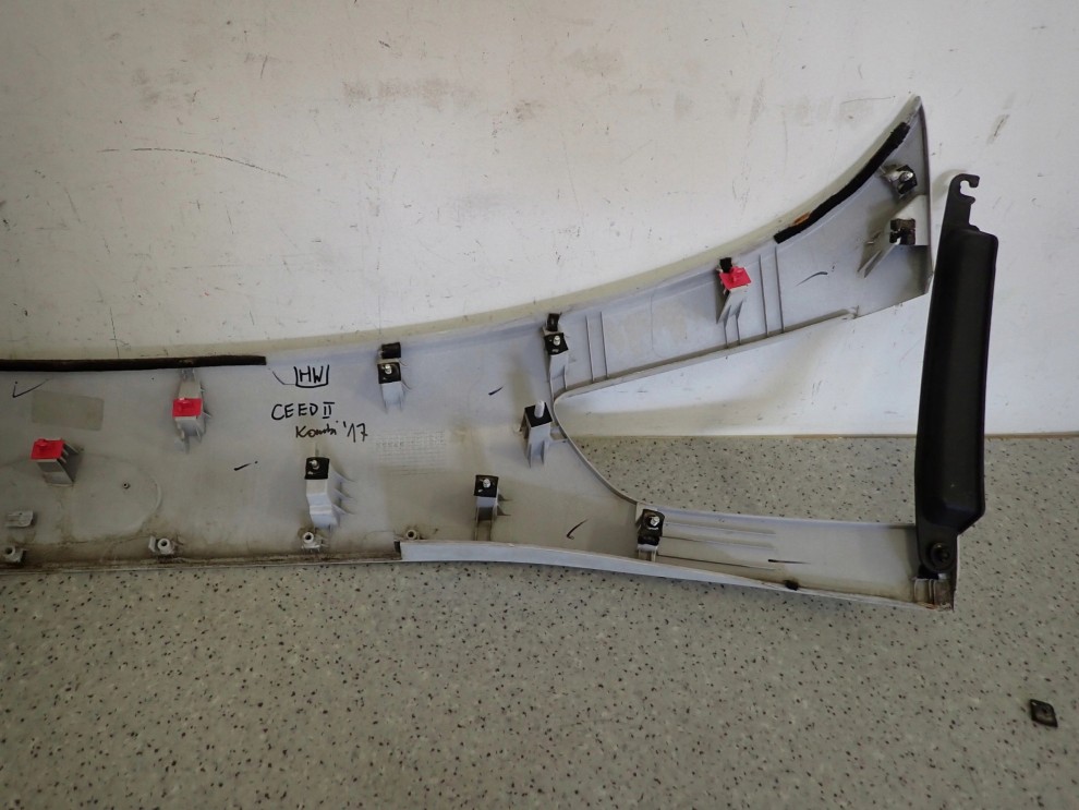 KIA CEED II KOMBI SW 12-17 BLENDA NAKŁADKA LISTWA KLAPY HW 9/10