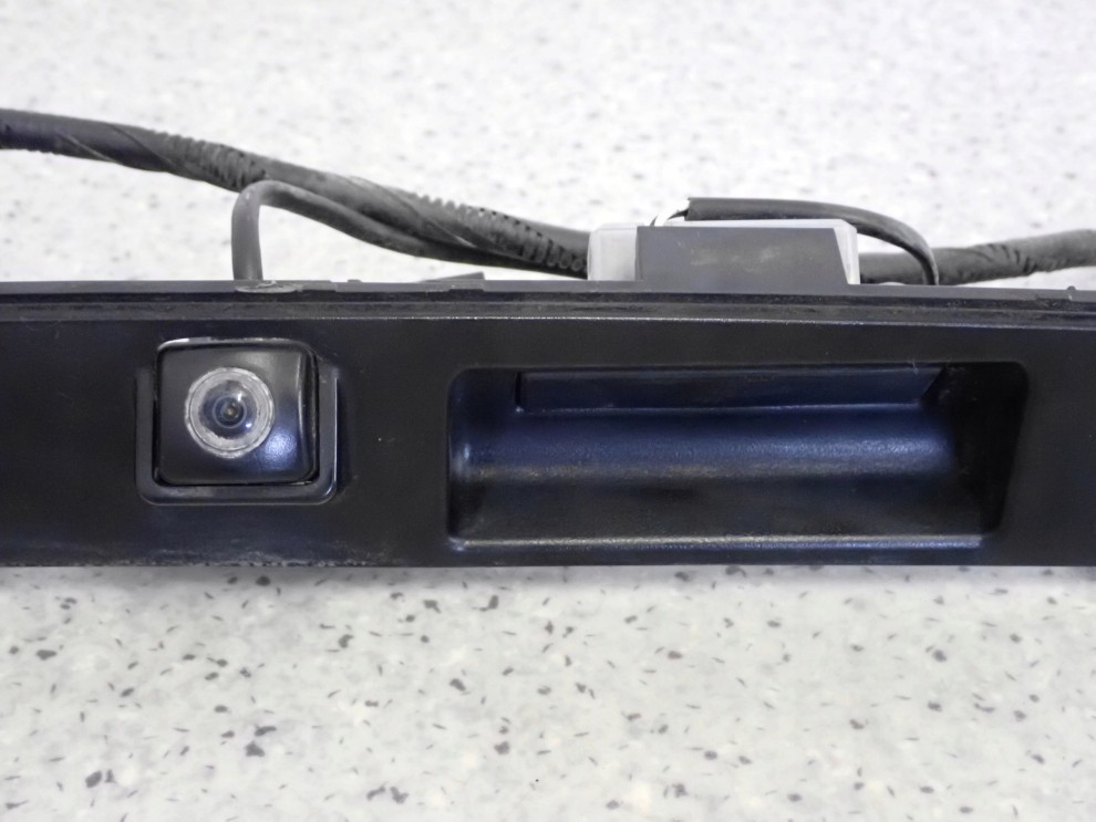 KIA CEED II KOMBI SW 12-17 NAKŁADKA LISTWA KLAPY KAMERA MIKROSRTYK LAMPKI 3/8