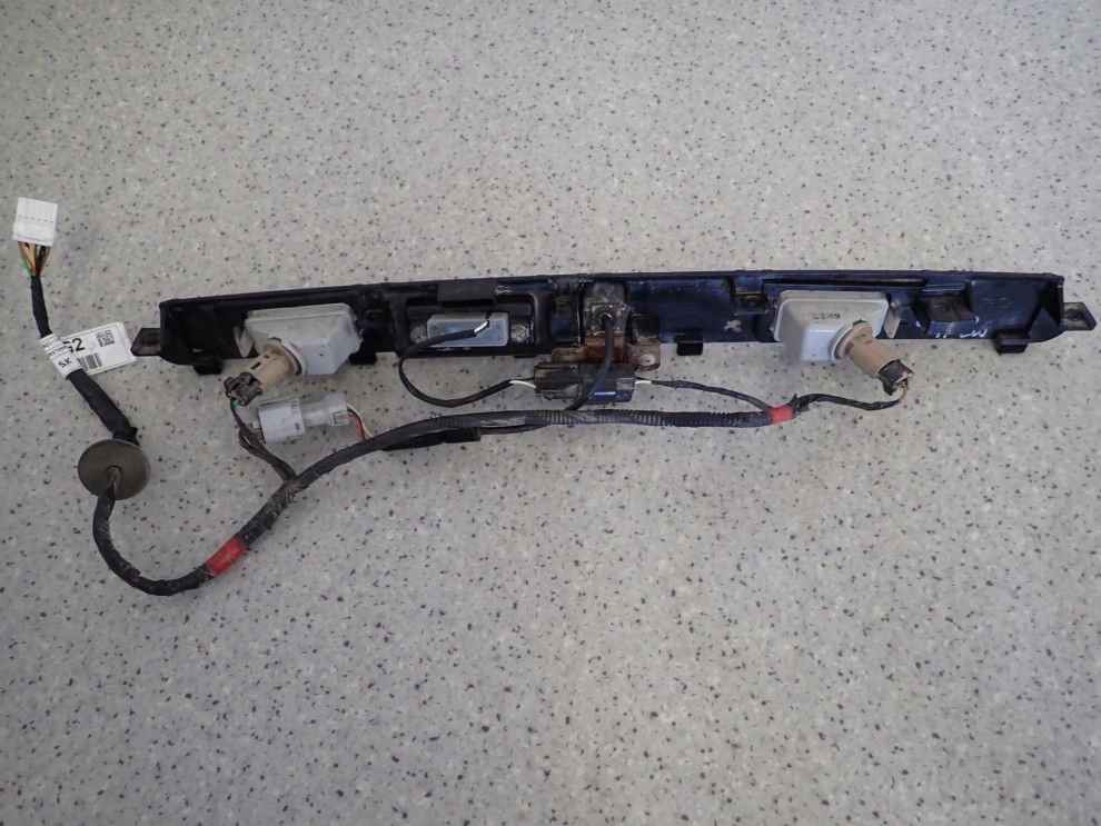 KIA CEED II KOMBI SW 12-17 NAKŁADKA LISTWA KLAPY KAMERA MIKROSRTYK LAMPKI 7/8