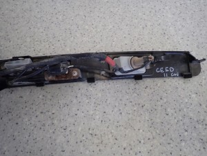 KIA CEED II KOMBI SW 12-17 NAKŁADKA LISTWA KLAPY KAMERA MIKROSRTYK LAMPKI 6/8 MINIATURA