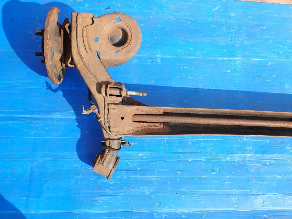 KIA VENGA HYUNDAI IX20 09- BELKA ZAWIESZENIA TYLNEGO 5/8