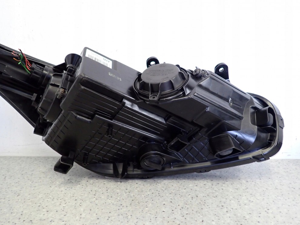 KIA CEED II 12-17 LAMPA PRZEDNIA LEWA REFLEKTOR LEWY SOCZEWKA + LED 14/16