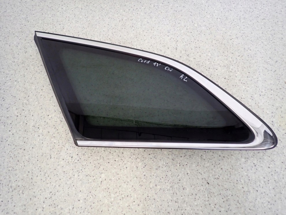 KIA CEED II KOMBI SW 12-17 SZYBA KAROSERYJNA TYLNA LEWA 1/6